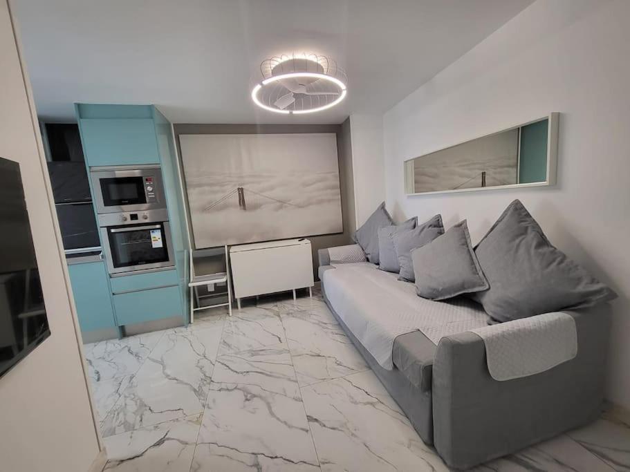Las Canteras New 2 Bedrooms Flat At The Beach Parking Optional Las Palmas Buitenkant foto