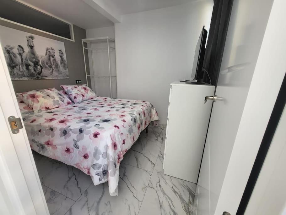 Las Canteras New 2 Bedrooms Flat At The Beach Parking Optional Las Palmas Buitenkant foto